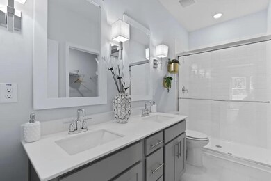 Primary bath with dual sinks