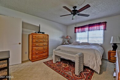 10848 W Santa fe Dr, Sun City, AZ 85351 - photo 3