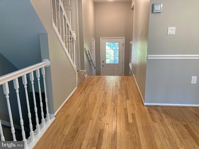 7507 Swan Point Way, Columbia, MD 21045 - photo 4