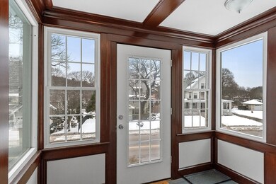 920 Pleasant St unit 1, Worcester, MA 01602 - photo 4