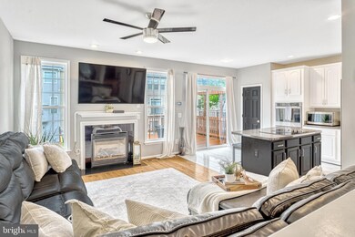 2121 Callao Ct, Woodbridge, VA 22191 - photo 2