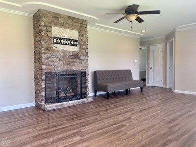 202 Rosewood Dr, Paragould, AR 72450 - photo 3