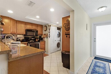 7688 NW 18th St unit 407, Margate, FL 33063 - photo 3