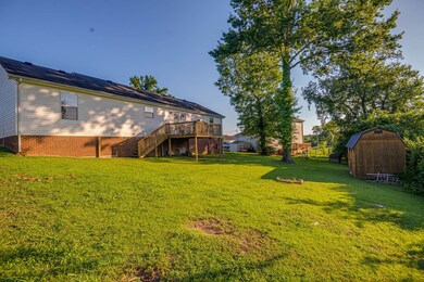 200 S Wood Ln, Shelbyville, TN 37160 - photo 5