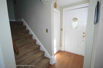 143 N Street Austins Place, Staten Island, NY 10310 - photo 4