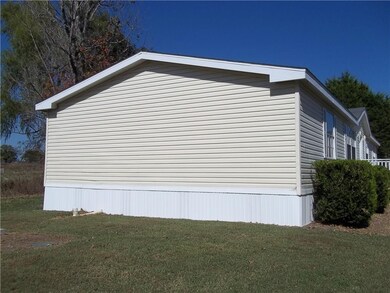 475 N Devils Den Rd, Winslow, AR 72959 - photo 4