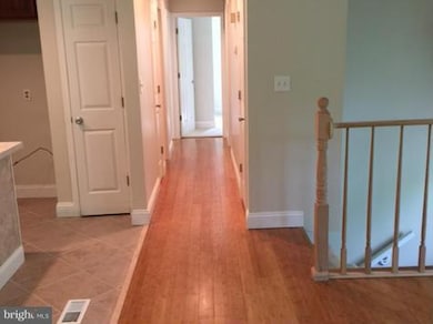 37238 E Spicer Dr, Mechanicsville, MD 20659 - photo 7