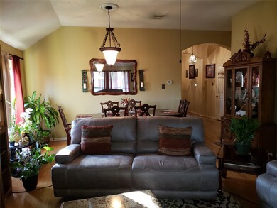 8902 Green Castle Way, Houston, TX 77095 - photo 4