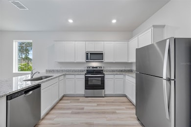 385 Begonia Ct, Poinciana, FL 34759 - photo 2