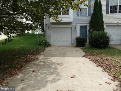 2281 Forsythia Dr, Culpeper, VA 22701 - photo 2