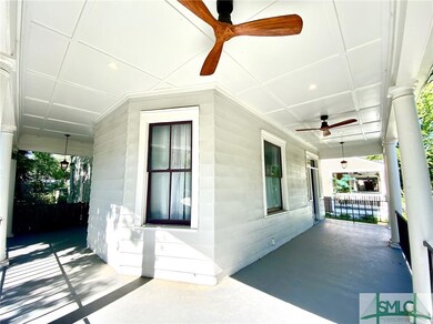 657 E Henry St, Savannah, GA 31401 - photo 2