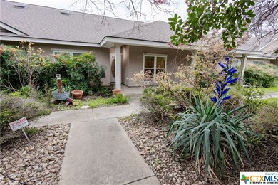 605 Burleson St, San Marcos, TX 78666 - photo 2