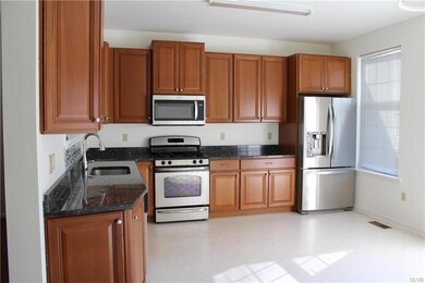 5236 Spring Ridge Dr E, Macungie, PA 18062 - photo 7