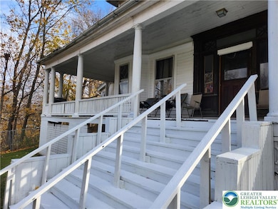 435 Main St, Slatington, PA 18080 - photo 3