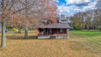 3785 S Memorial Shoreway Dr, Lakeside Marblehead, OH 43440 - photo 2