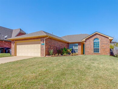 2205 SE 8th St, Moore, OK 73160 - photo 3