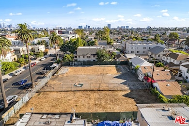 1011 N Dr, Los Angeles, CA 90029 - photo 4