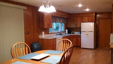 96 Colonial Rd, Lawrence, MA 01843 - photo 6