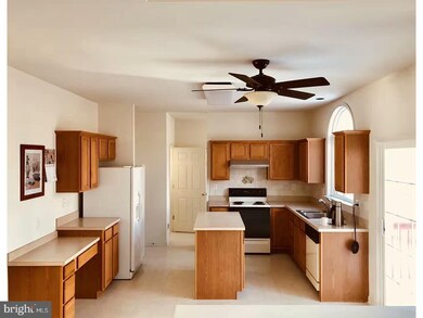 817 Windridge Ln, Downingtown, PA 19335 - photo 5