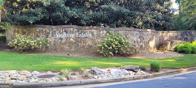 5236 Sandy Shores Ct, Lithonia, GA 30038 - photo 2