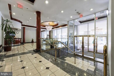 Metropolitan Condos unit 704, Washington, DC 20037 - photo 3