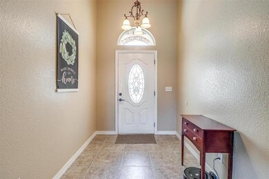 129 Lost Oak Dr, Azle, TX 76020 - photo 6