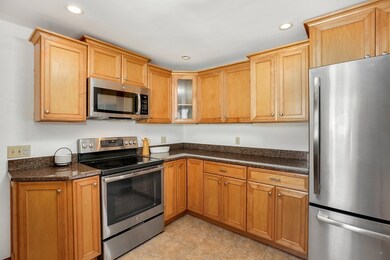 53 Trowbridge St unit 1, Belmont, MA 02478 - photo 4