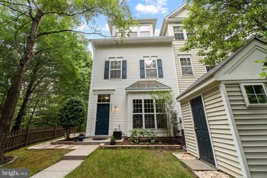 2600 Chancellor Ct, Odenton, MD 21113 - photo 2