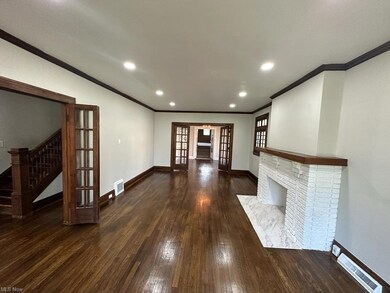 3315 Euclid Heights Blvd, Cleveland, OH 44118 - photo 6