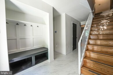 4908 Sauquoit Ln, Annandale, VA 22003 - photo 5