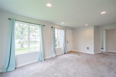 3163 Hemlock St, Longview, WA 98632 - photo 6