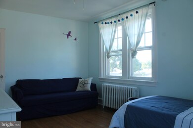 2728 Chestnut Ave, Ardmore, PA 19003 - photo 5