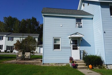 155 Dorr Dr unit V3, Rutland, VT 05701 - photo 2