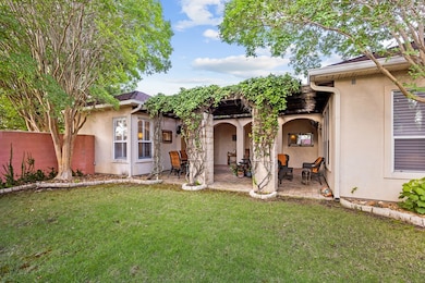 2729 Indian Wells Dr, Kerrville, TX 78028 - photo 4