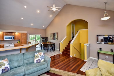 612 N Jerico St-18