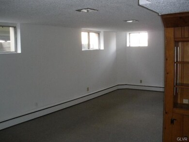 816 N 18th St unit 2, Allentown, PA 18104 - photo 5