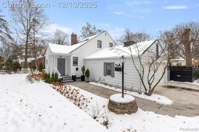 30706 Everett St, Southfield, MI 48076 - photo 2