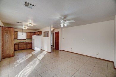 208 E F Ave, Cache, OK 73527 - photo 7