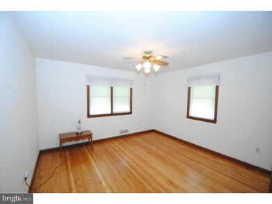 116 Stevenson Ave, Beverly, NJ 08010 - photo 6