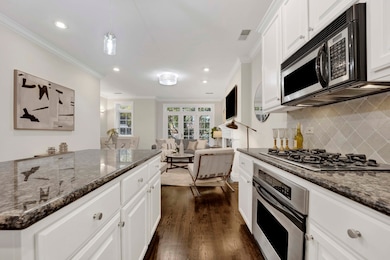 1724 N Mohawk St unit 2, Chicago, IL 60614 - photo 4