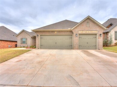 613 NW 197th St, Edmond, OK 73012 - photo 2