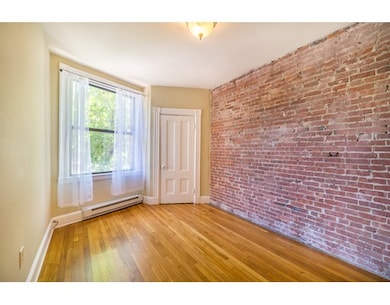 31 Station St unit 2, Brookline, MA 02445 - photo 7
