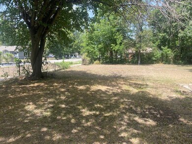 10503 Wicklowe St, Houston, TX 77016 - photo 5