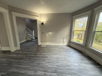 93 Goguac St E, Battle Creek, MI 49015 - photo 6