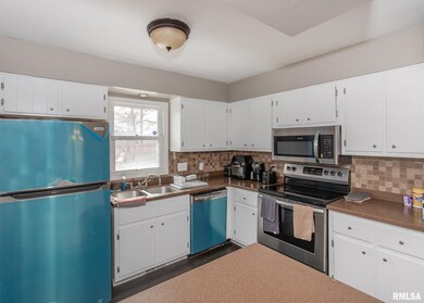 217 Westerfield Rd, Davenport, IA 52806 - photo 3