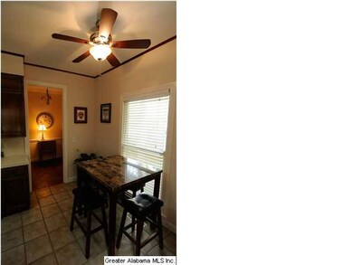 Eat In Area with view of foyer