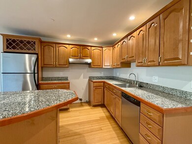 409 Main St unit 302, Woburn, MA 01801 - photo 2
