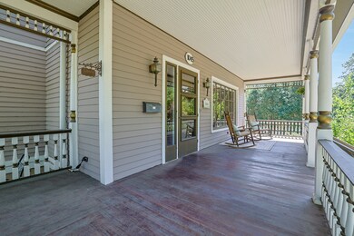 1045 N Spring St, Elgin, IL 60120 - photo 5