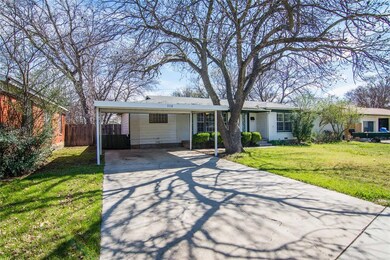 928 Dora St, Bedford, TX 76022 - photo 2