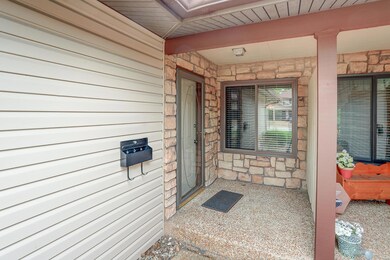 818 Westwood Dr, Maryville, IL 62062 - photo 2